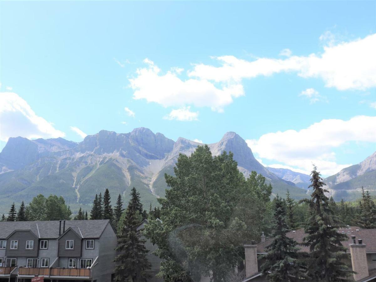 Fenwick Vacation Rental Open Hot Tub Glorious Mountain 2 Bedroom Canmore Eksteriør billede