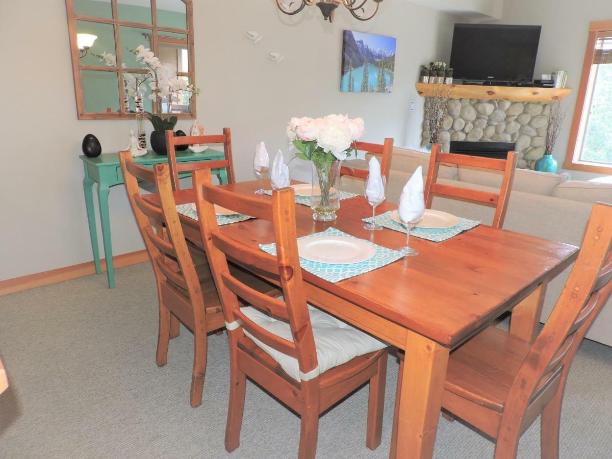 Fenwick Vacation Rental Open Hot Tub Glorious Mountain 2 Bedroom Canmore Eksteriør billede